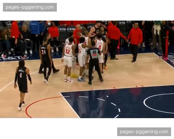 开拓者第三节巩固领先优势 利用快船失误打转换进攻回合